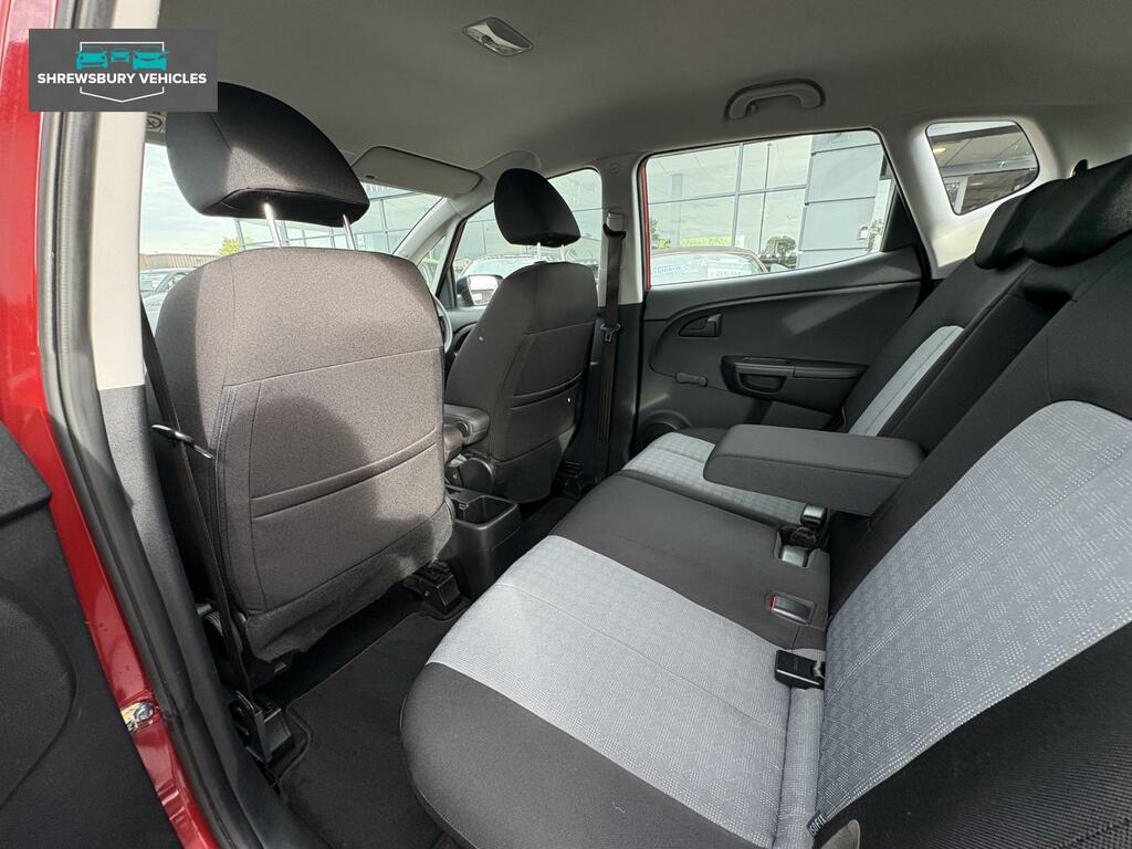 Kia Venga 1.4 2 Red #16