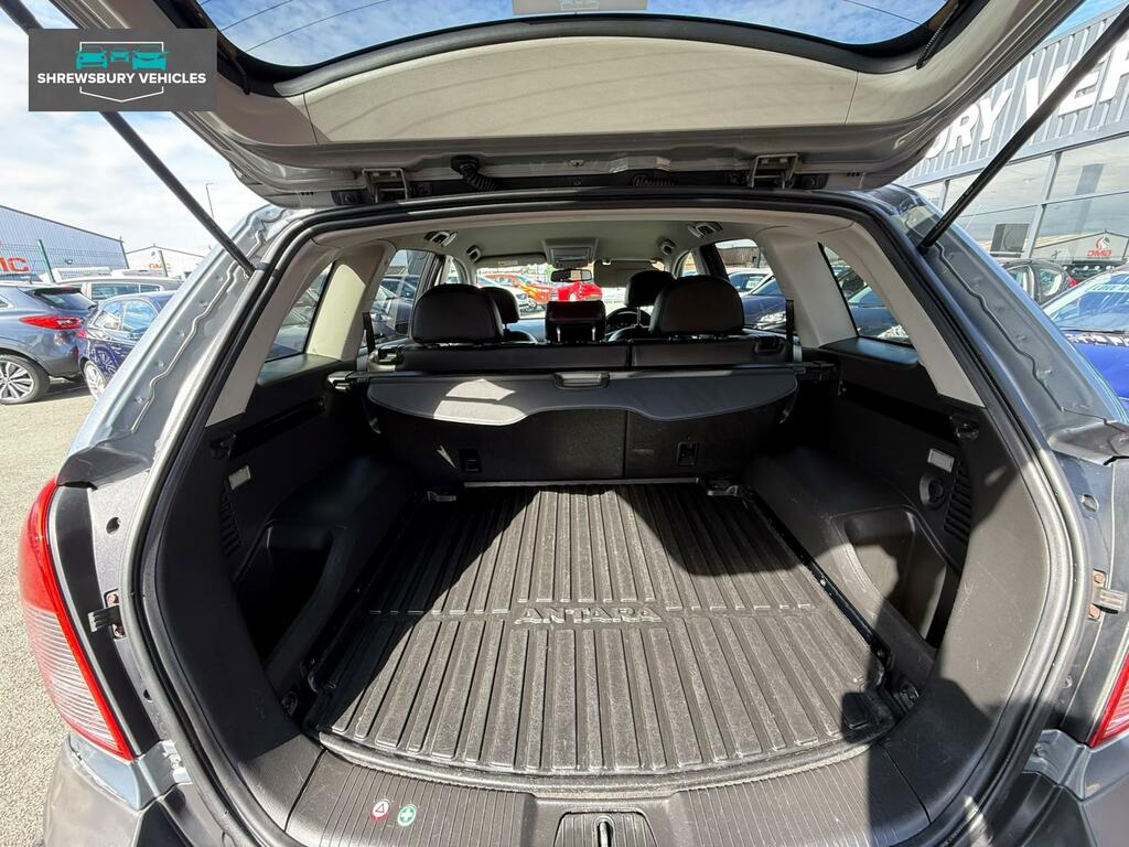 Vauxhall Antara 2.2 Cdti Exclusiv 4Wd White #20