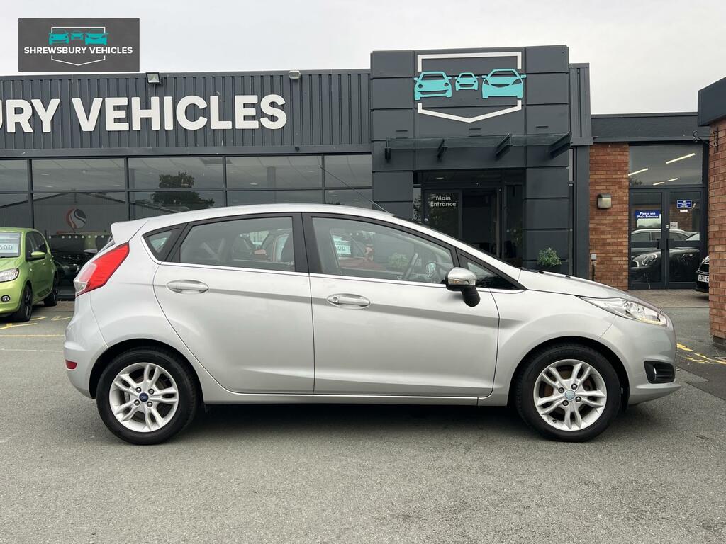 Ford Fiesta 1.6L St-2 Black #7