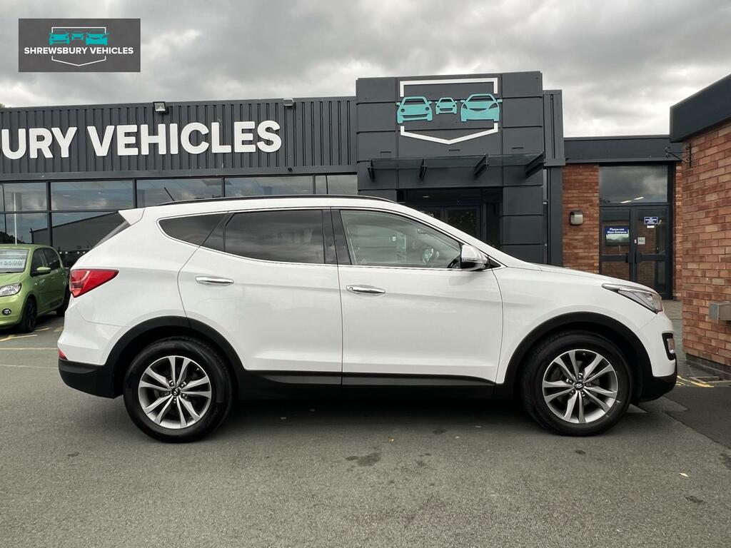 Hyundai Santa Fe Premium White #5