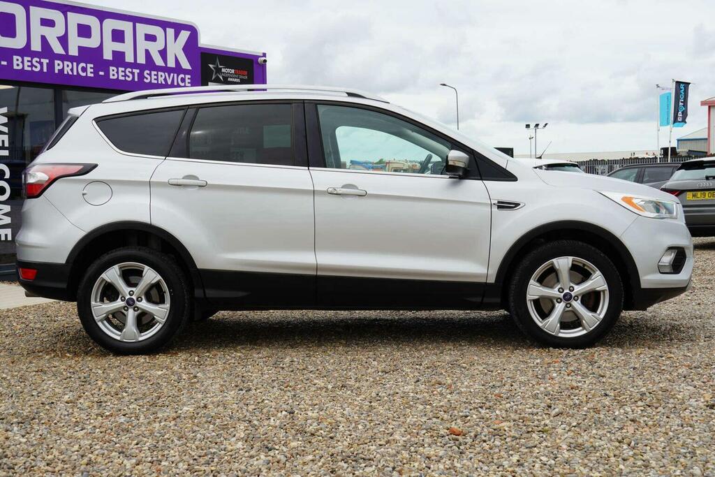 Ford Kuga 2.0 Tdci Titanium Euro 6 Ss BW17LRK Silver #4