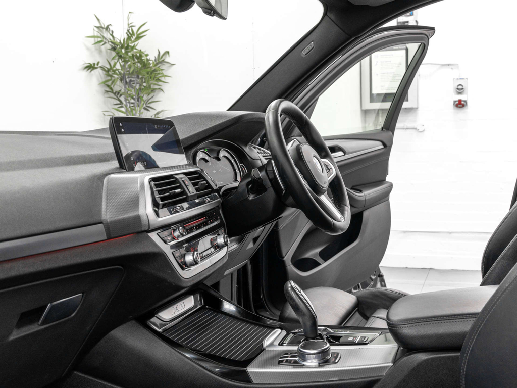 BMW X3 Xline Black #26