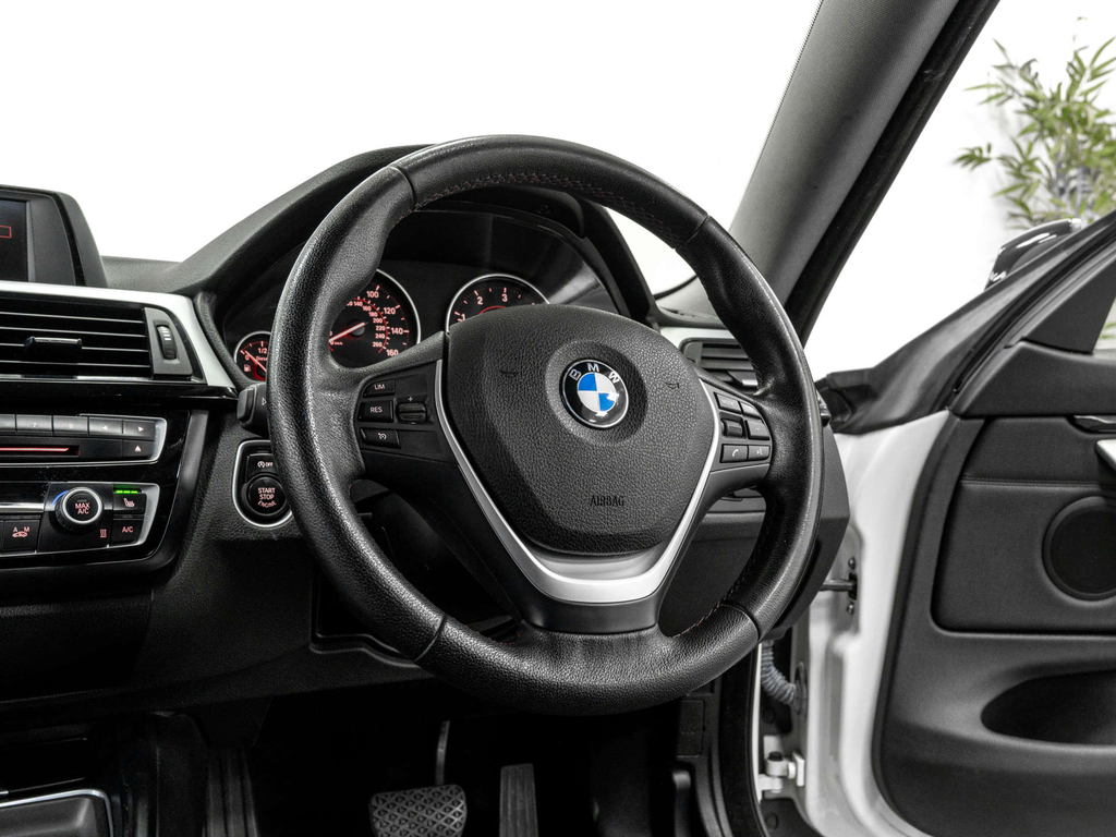 BMW 4 Series 2.0 420D Luxury Gran Coupe 181 Bhp Blue #19