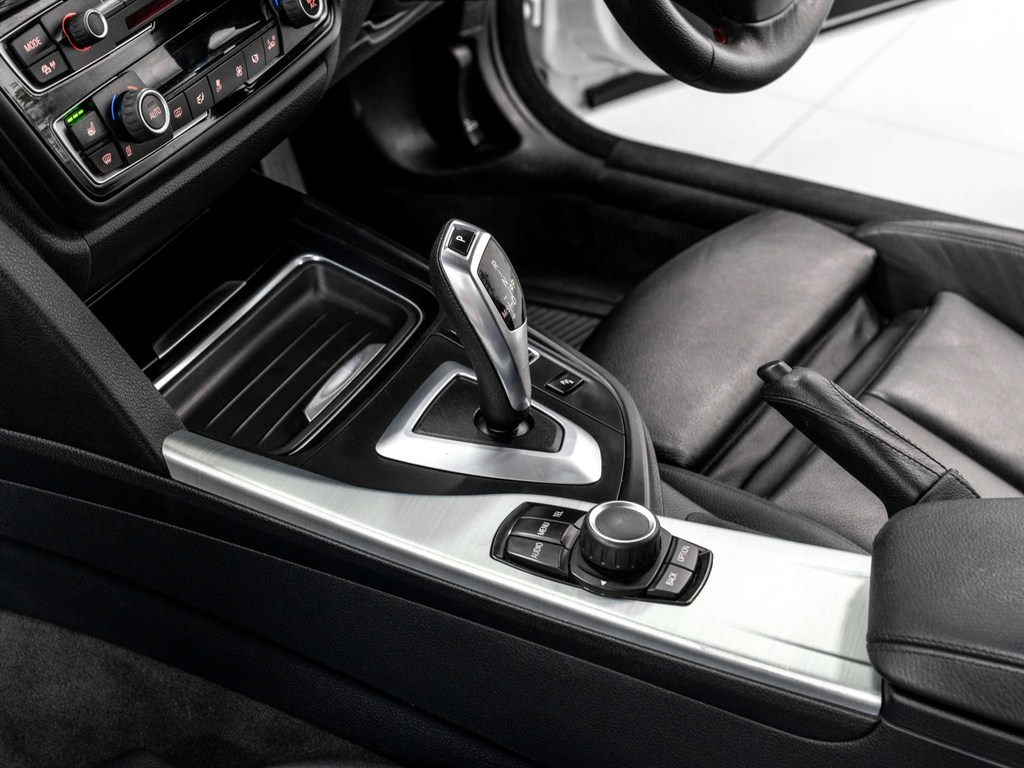 BMW 4 Series 2.0 420D Luxury Gran Coupe 181 Bhp Blue #30