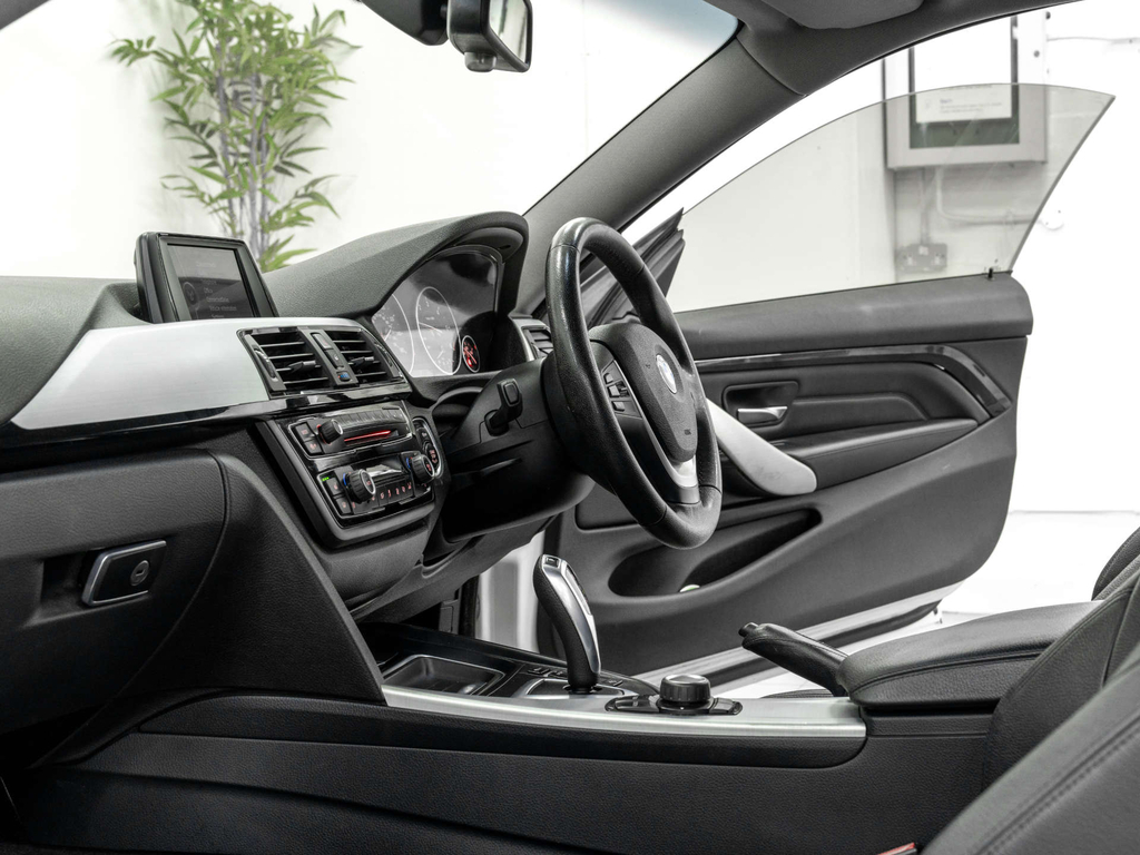 BMW 4 Series 2.0 420D Luxury Gran Coupe 181 Bhp Blue #27