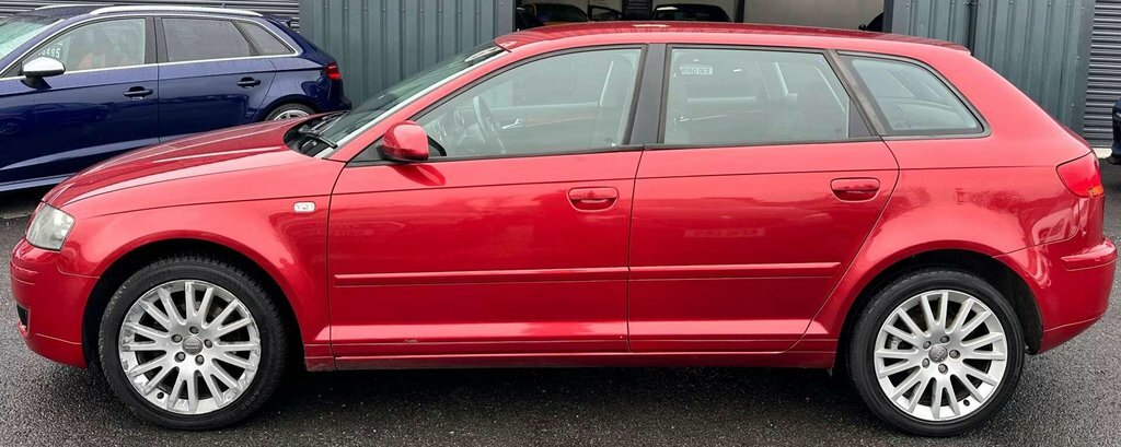 Audi A3 1.6 Fsi Sport Black #4