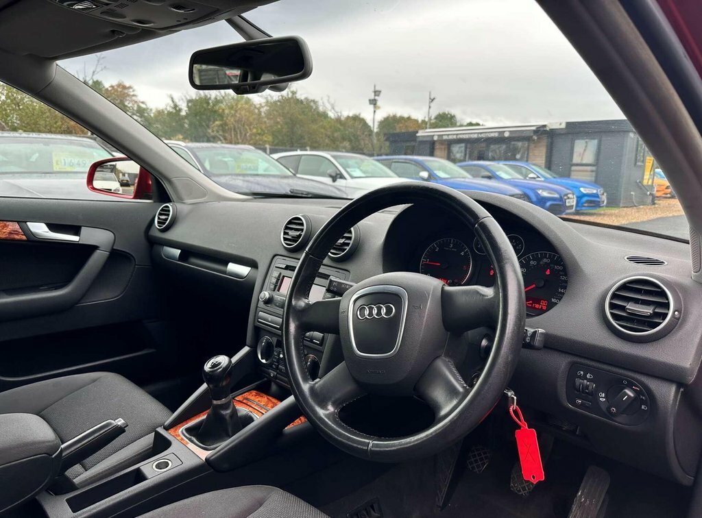 Audi A3 1.6 Fsi Sport Black #10