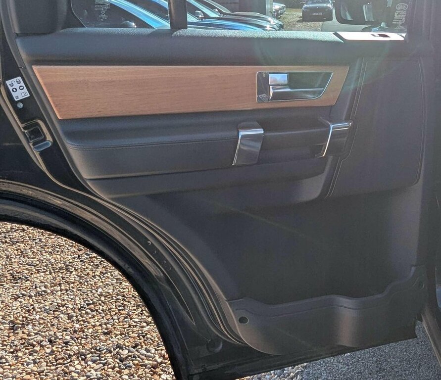 Land Rover Discovery Grey #17