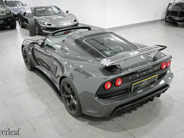 Lotus Exige V6 Cup Bell Black #31