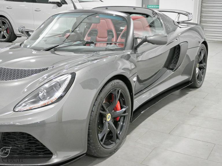 Lotus Exige V6 Cup Bell Black #23