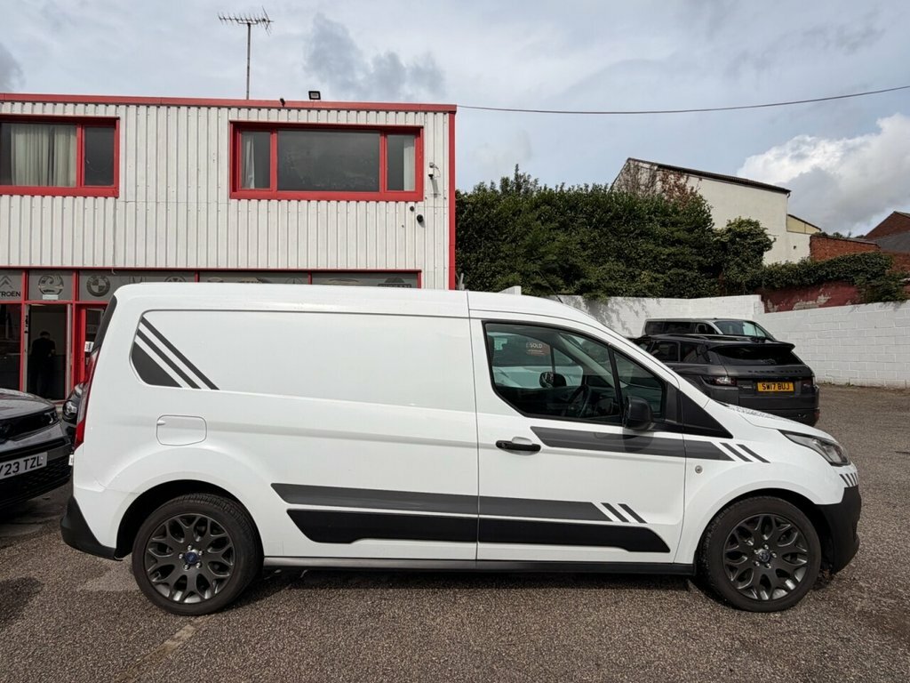 Ford Transit Connect 1.5L Trend White #5