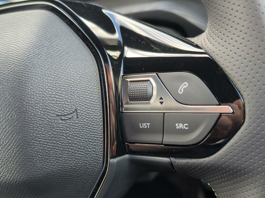 Peugeot 208 1.2 Puretech 82 Tech Edition Start Stop  #24