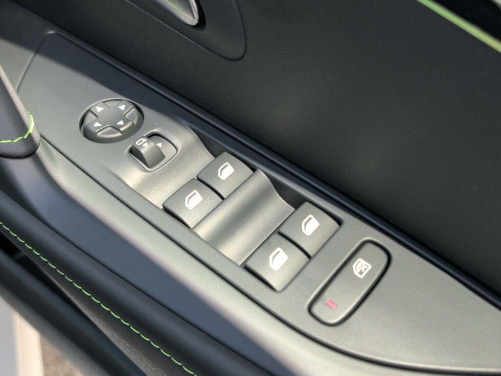 Peugeot 208 1.2 Puretech 82 Tech Edition Start Stop  #26