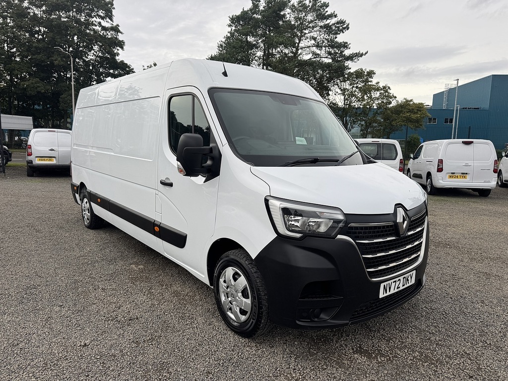 Renault Master 35 Lwb 2.3Dci 155Ps Business White #2