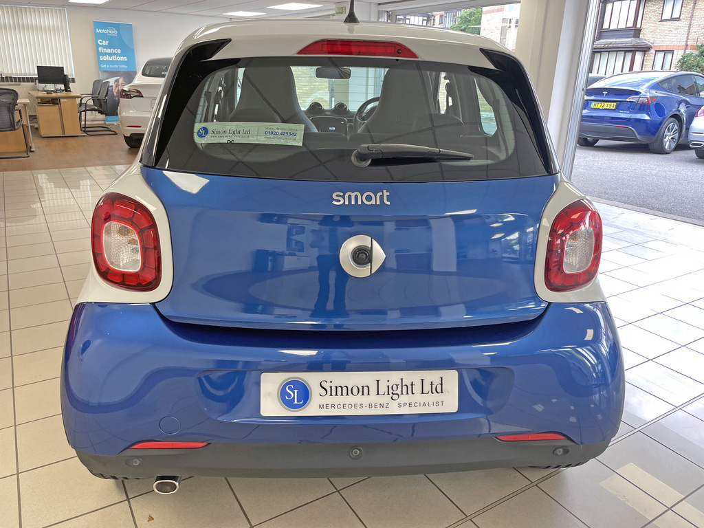 Smart Forfour Forfour Prime Sport Premium Plus 0.9 Turbo 90 Bhp  #4