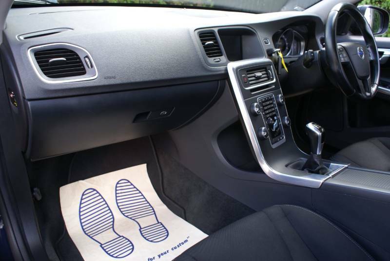 Volvo S60 Black #15