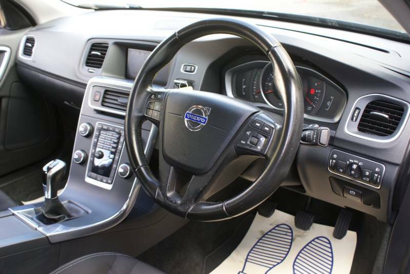 Volvo S60 Black #13