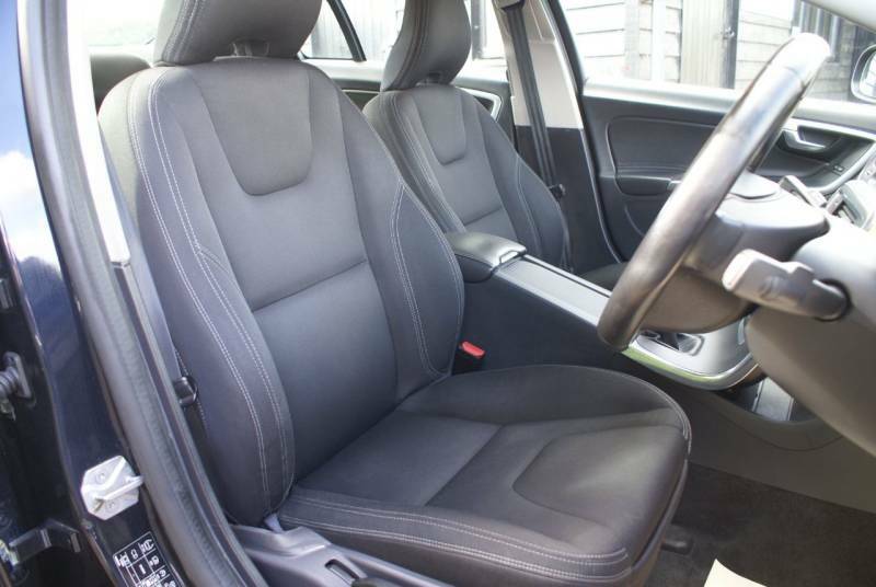 Volvo S60 Black #9
