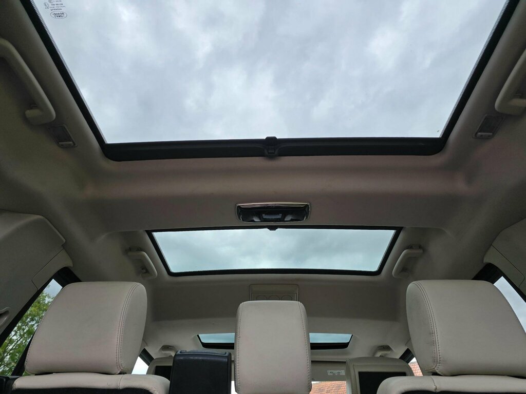 Land Rover Discovery 4 Hse Luxury Silver #21