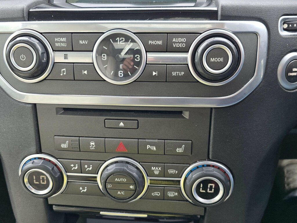 Land Rover Discovery 4 Hse Luxury Silver #30