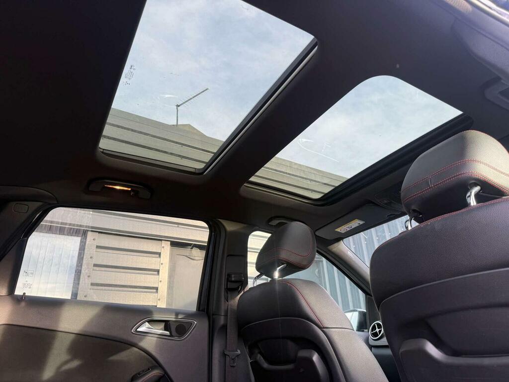 Mercedes-Benz B Class Blue #28
