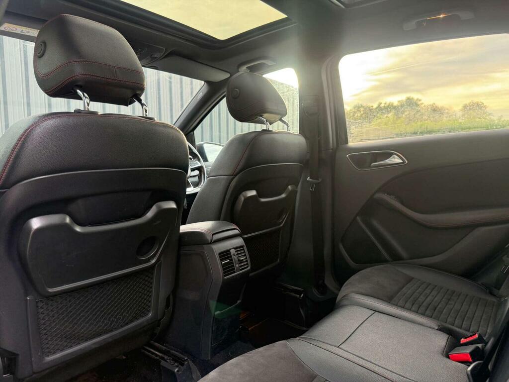 Mercedes-Benz B Class Blue #33
