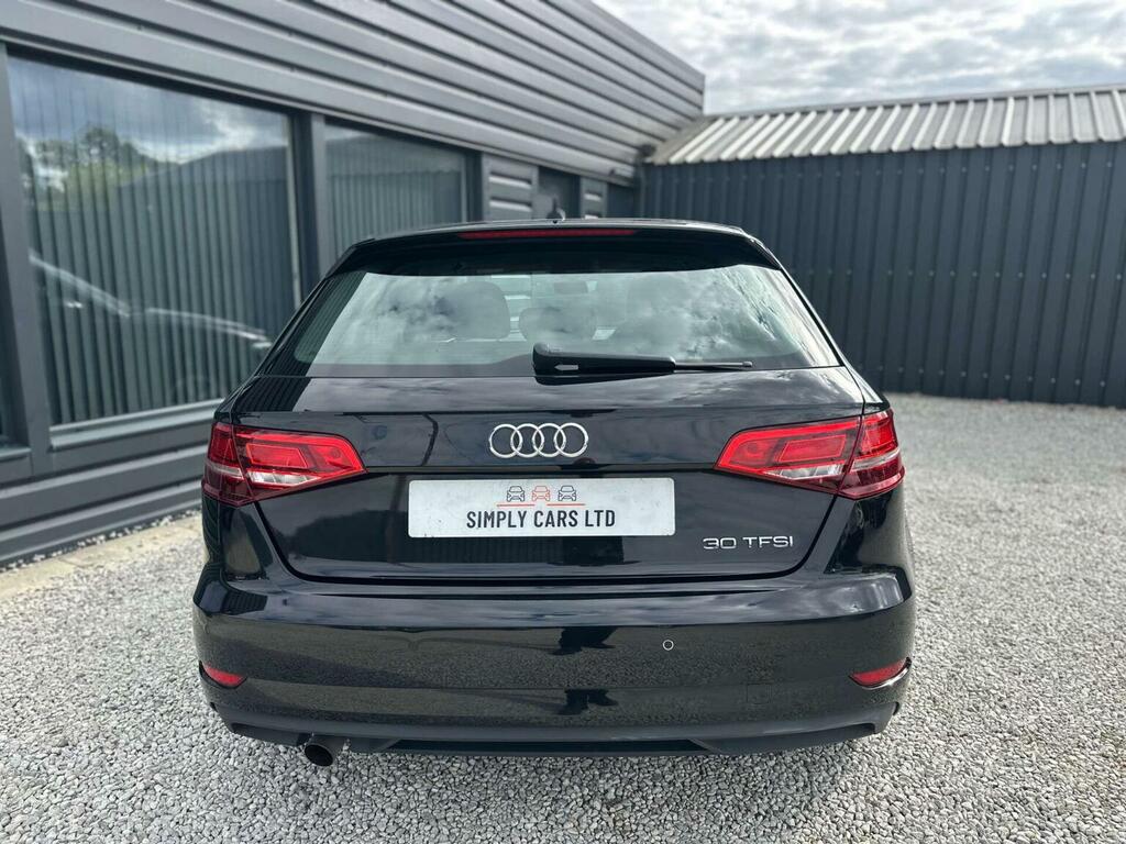 Audi A3 1.0 Tfsi 30 Se Technik Sportback Euro 6 Ss Black #4