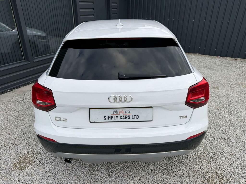 Audi Q2 1.6 Tdi Sport Euro 6 Ss White #4