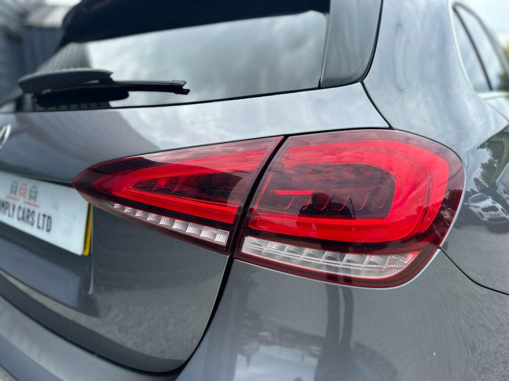 Mercedes-Benz A Class 2.0 A200d Exclusive Edition Hatchback 8 Black #19