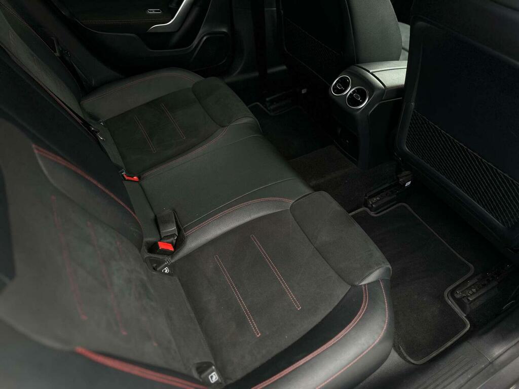 Mercedes-Benz A Class 2.0 A200d Exclusive Edition Hatchback 8 Black #45