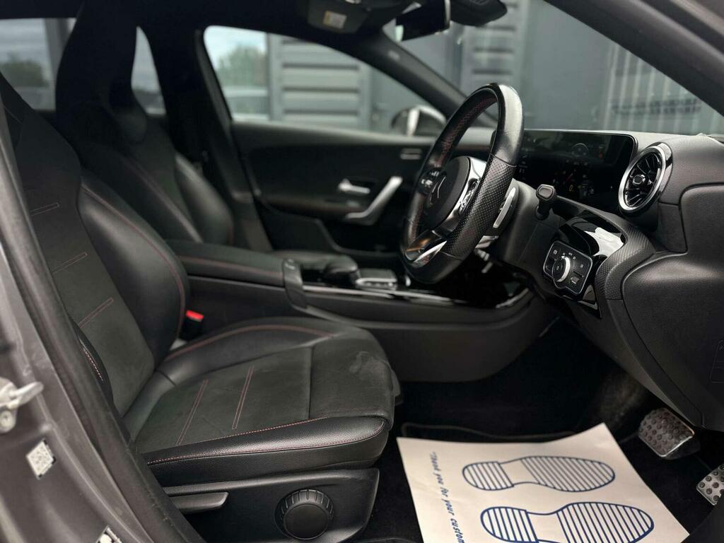 Mercedes-Benz A Class 2.0 A200d Exclusive Edition Hatchback 8 Black #29