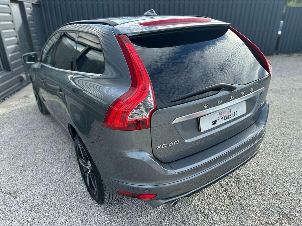 Volvo XC60 D4 Momentum Pro Awd Red #26