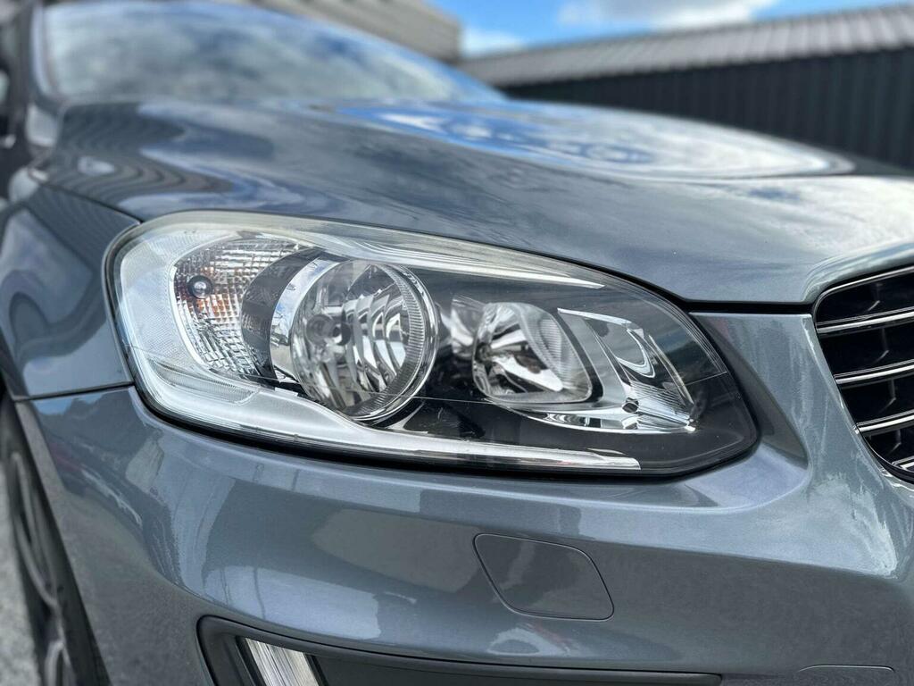 Volvo XC60 D4 Momentum Pro Awd Red #13