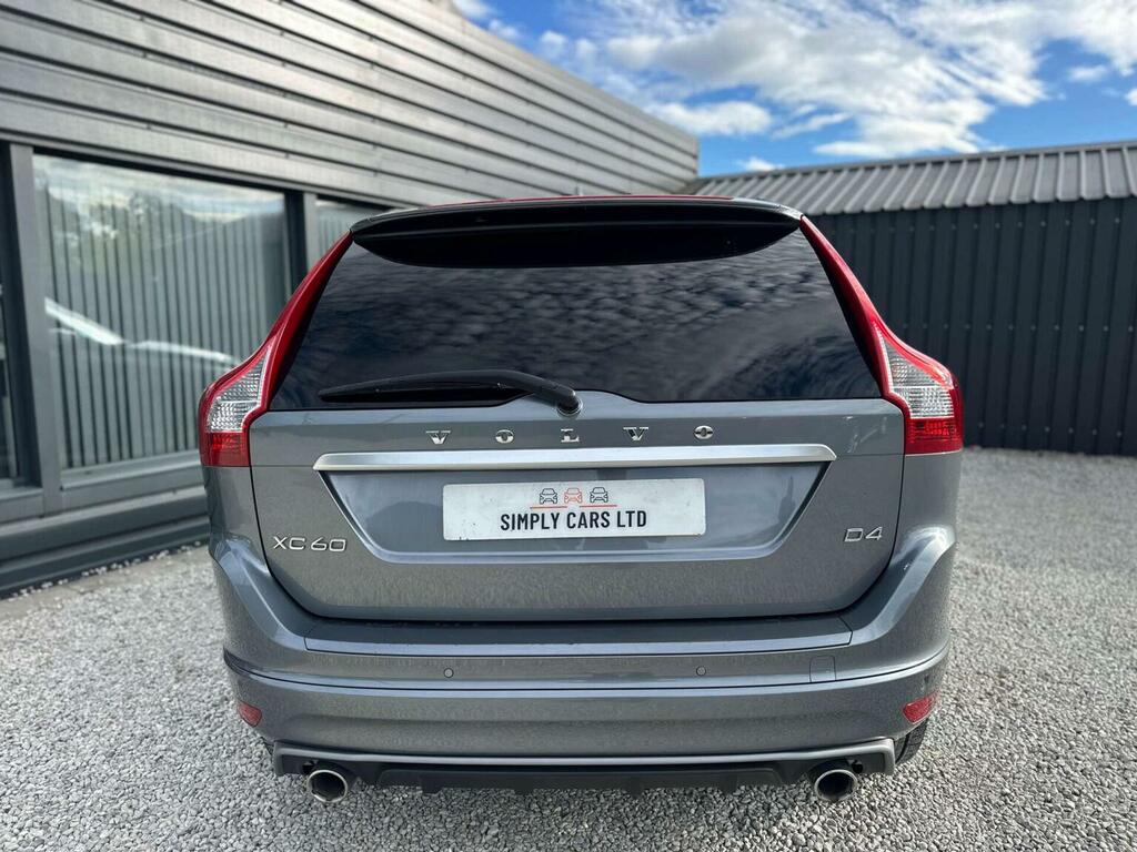 Volvo XC60 D4 Momentum Pro Awd Red #27