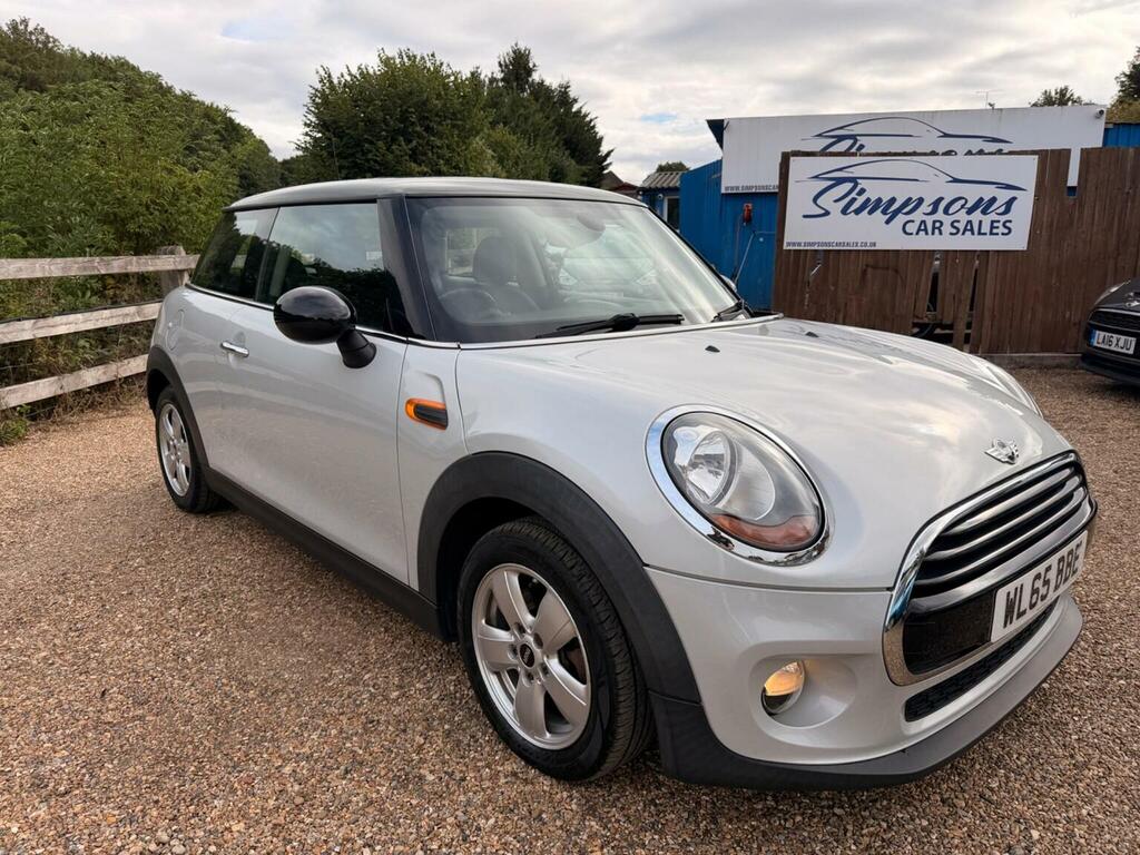 Mini Hatch Hatchback 1.5 Cooper D Euro 6 Ss 201565 Silver