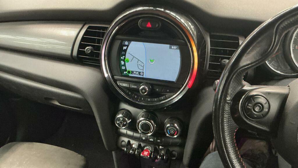 Mini Hatch Cooper S Sport Steptronic Euro 6 Black #13