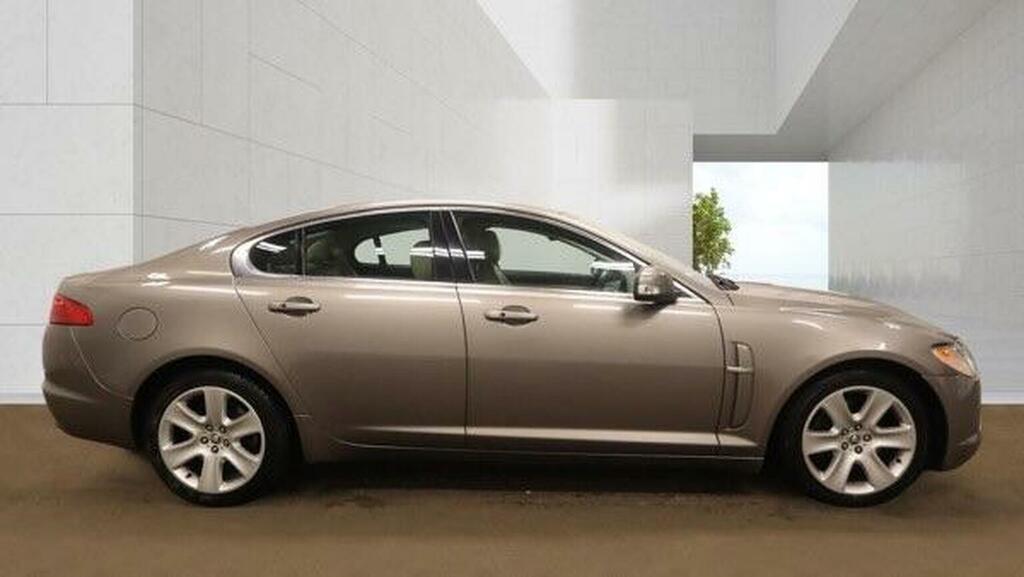 Jaguar XF 3.0 V6 S Premium Silver #7