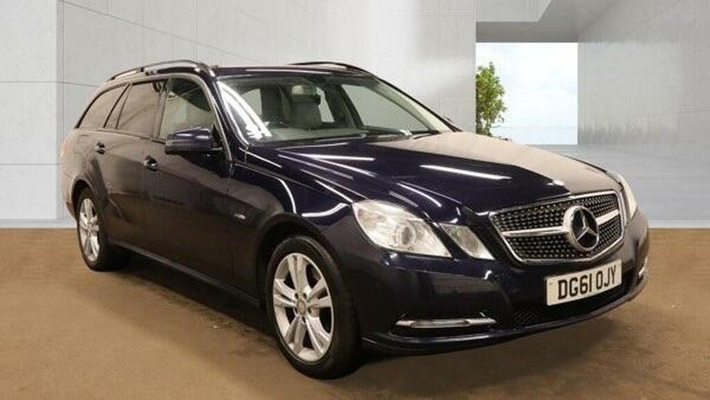 Mercedes-Benz E Class 2.1 E250 Cdi Blueefficiency Se Tiptronic Euro 5 Blue