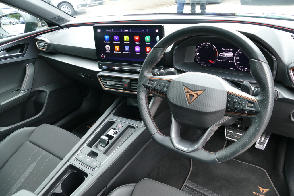Cupra Leon 1.4 Ehybrid Vz2 Design Edition Dsg 0 Ps Black #6