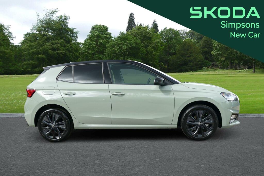 Skoda Fabia Fabia Hatch Design Edition 1.0 Tsi 116 Ps 6G Man Green #4