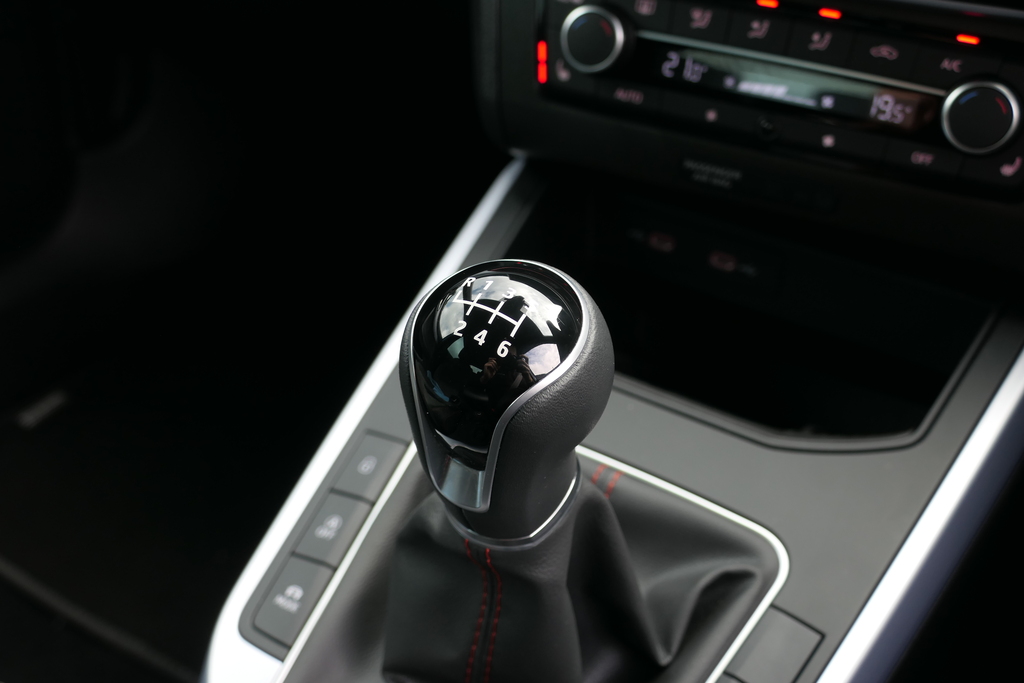 Seat Arona Fr Sport Grey #17