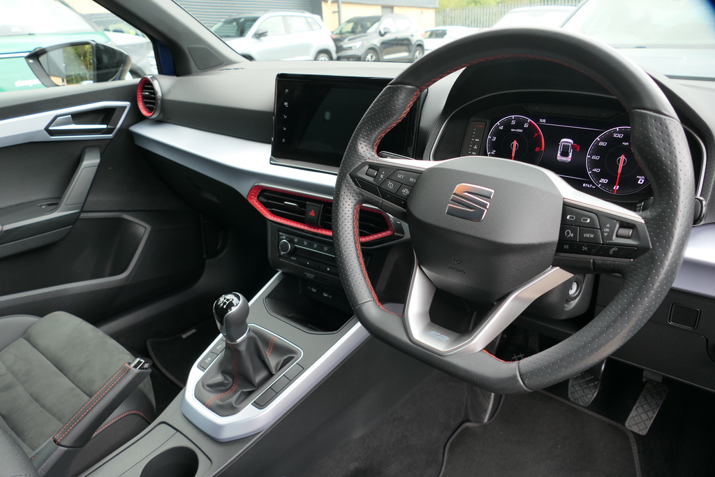 Seat Arona Fr Sport Grey #11