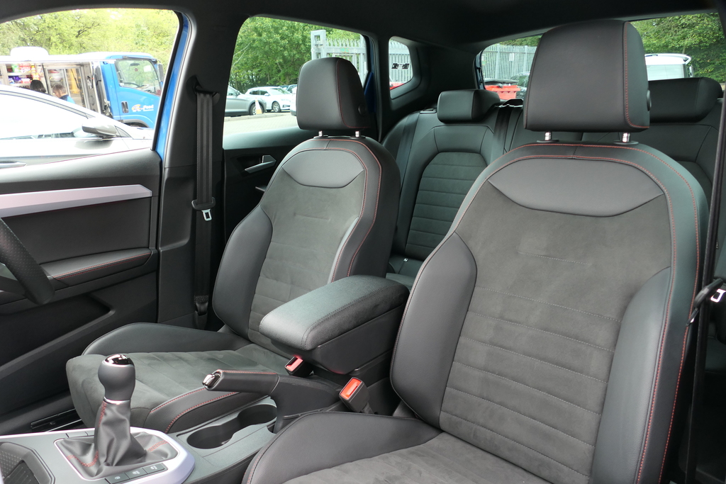 Seat Arona Fr Sport Grey #15