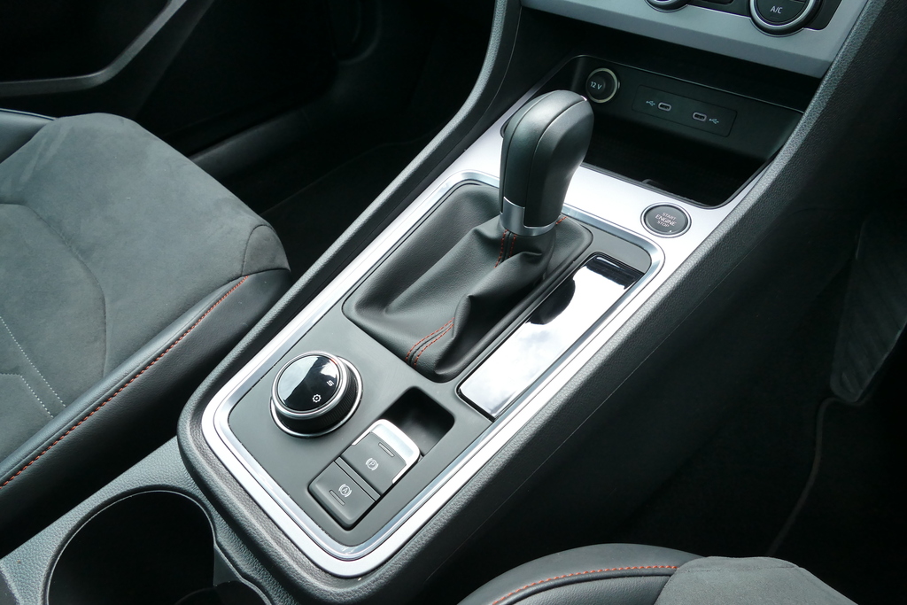 Seat Ateca 1.5 Tsi Evo Fr Suv Black #24