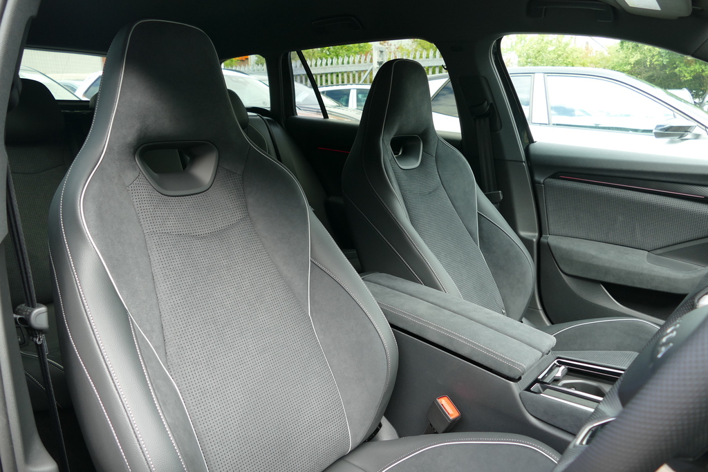 Skoda Superb Lk 2.0 Tdi 193 Ps 4X4 Dsg Black #12