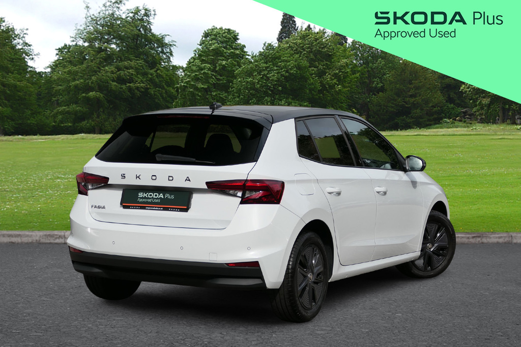 Skoda Fabia 1.0 Tsi 110Ps Se L Dsg 5-Dr Hatchback Black #17