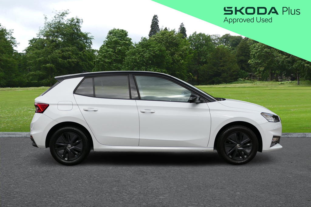 Skoda Fabia 1.0 Tsi 116 Design Edition Dsg 116 Ps White #4