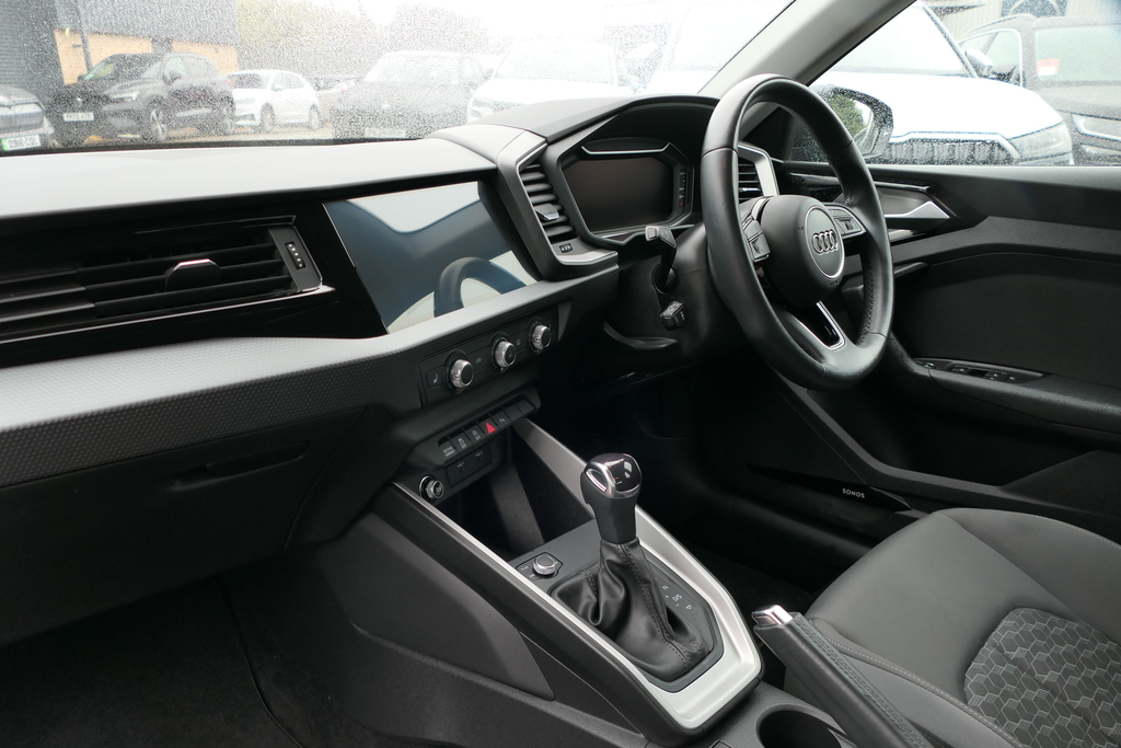 Audi A1 35 Tfsi Sport S Tronic 150 Ps Grey #2
