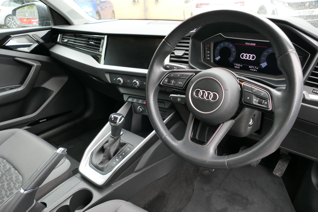 Audi A1 35 Tfsi Sport S Tronic 150 Ps Grey #6