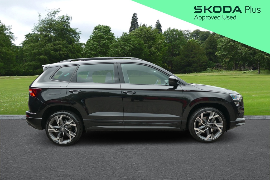 Skoda Karoq 1.5 Tsi Sportline Edition Dsg 150 Ps Black #4